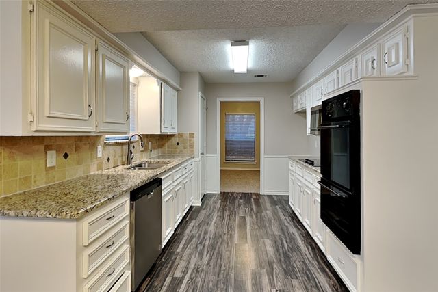 2800 Glen Forest Lane, Plano, TX 75023