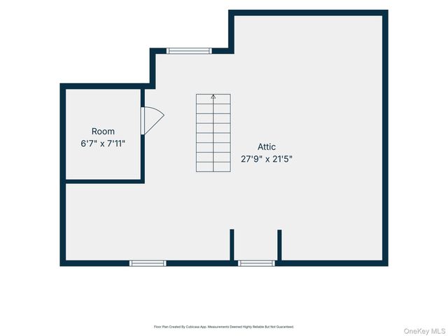 621 Oxford Street, Westbury, NY 11590