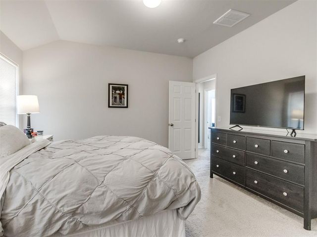 823 Highgarden Circle, Noble, OK 73068