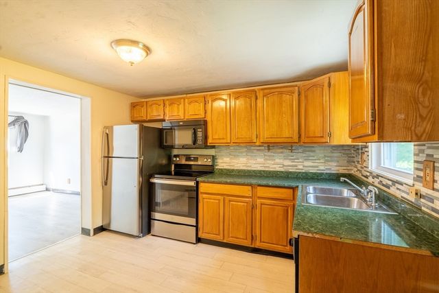 153 Commercial St 5, Braintree, MA 02184
