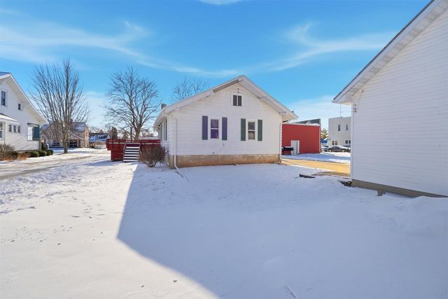 430 MANITOWOC STREET, Reedsville, WI 54230