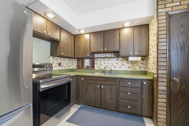 430 MANITOWOC STREET, Reedsville, WI 54230