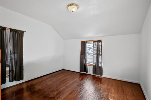 316 E 20th Street S, Newton, IA 50208