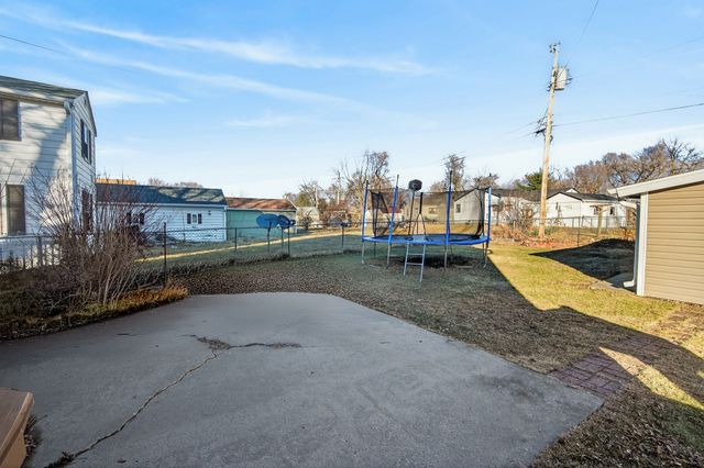 316 E 20th Street S, Newton, IA 50208