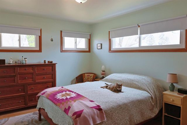402 Frost Woods Road, Monona, WI 53716