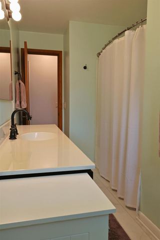 402 Frost Woods Road, Monona, WI 53716