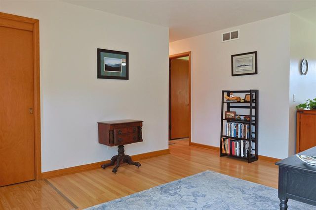 402 Frost Woods Road, Monona, WI 53716