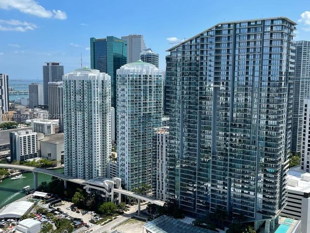 88 SW 7th St 3609, Miami, FL 33130
