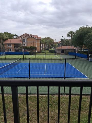 8801 Wiles Rd 208, Coral Springs, FL 33067