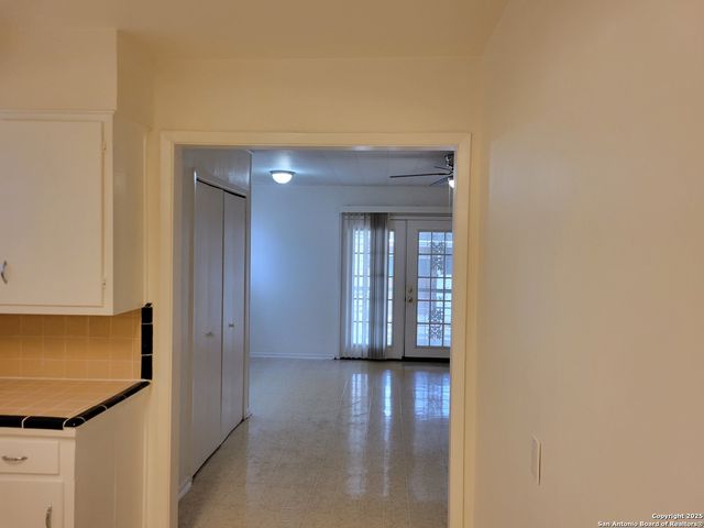 415 W Hart, San Antonio, TX 78214