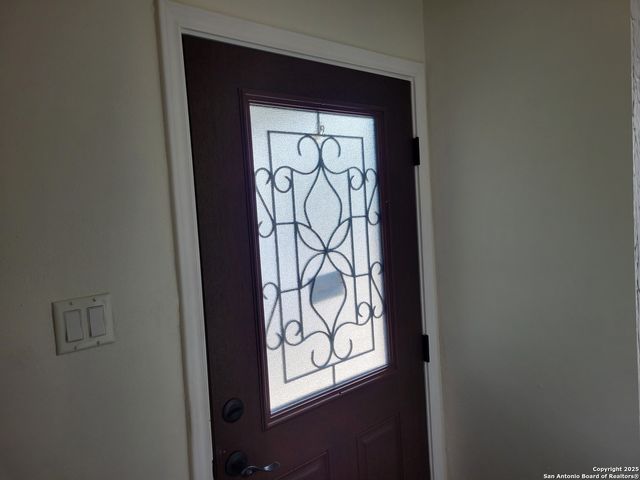 415 W Hart, San Antonio, TX 78214