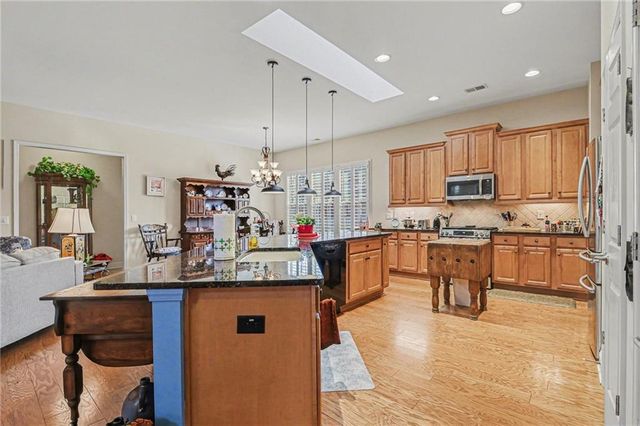 170 Owens Farm Lane, Woodstock, GA 30188