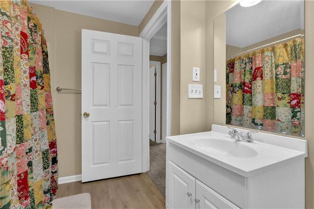 5852 Overby Road, Flowery Branch, GA 30542