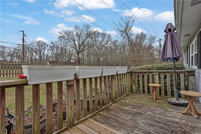 5852 Overby Road, Flowery Branch, GA 30542