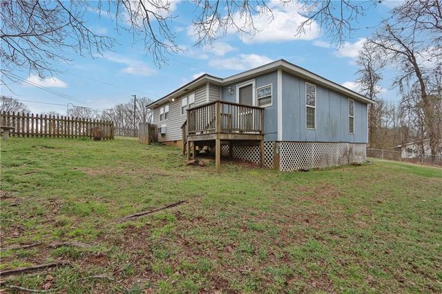 5852 Overby Road, Flowery Branch, GA 30542