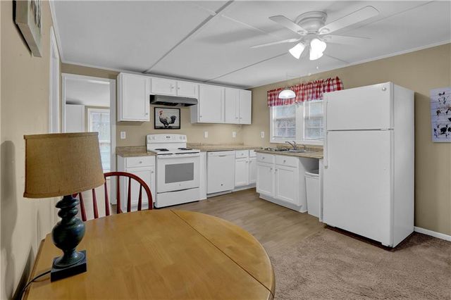 5852 Overby Road, Flowery Branch, GA 30542