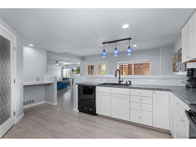 21235 E Eastman Ave, Aurora, CO 80013