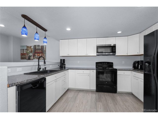 21235 E Eastman Ave, Aurora, CO 80013