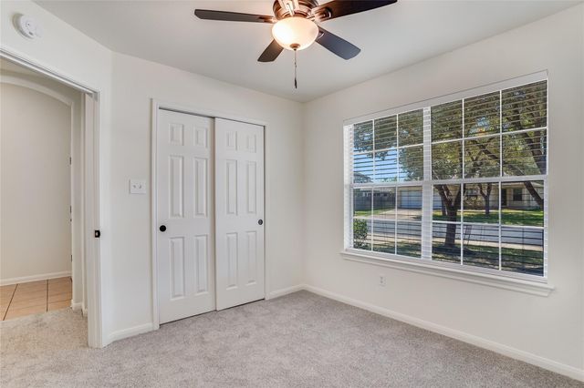 105 Javelina TRL, Bastrop, TX 78602