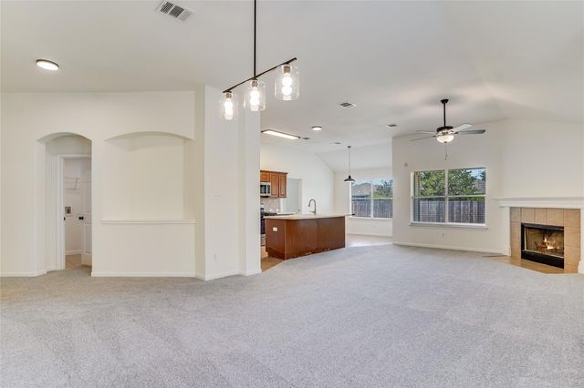 105 Javelina TRL, Bastrop, TX 78602