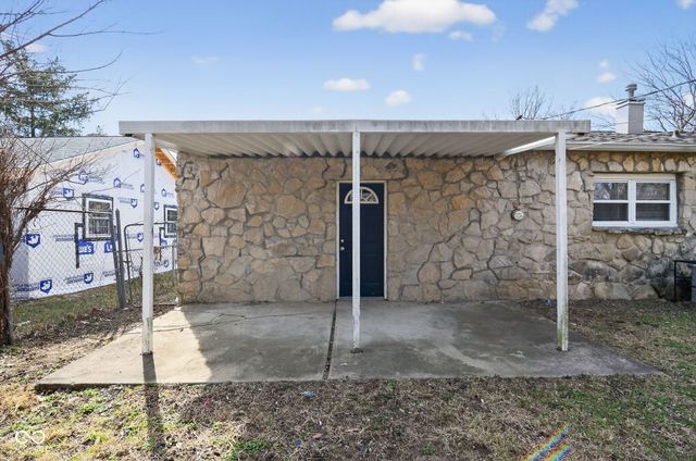 8724 Montery Road, Indianapolis, IN 46226