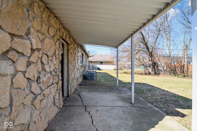 8724 Montery Road, Indianapolis, IN 46226