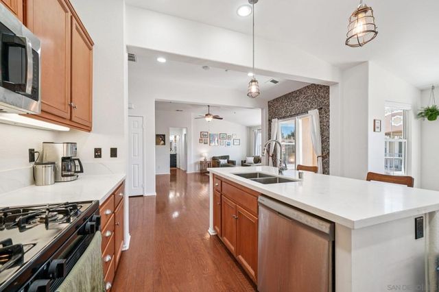 1130 Goddard St, San Marcos, CA 92078