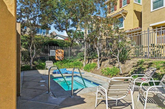 1130 Goddard St, San Marcos, CA 92078