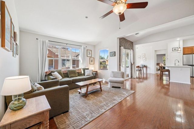 1130 Goddard St, San Marcos, CA 92078