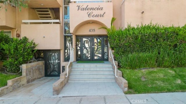 435 E Valencia 105, Burbank, CA 91501