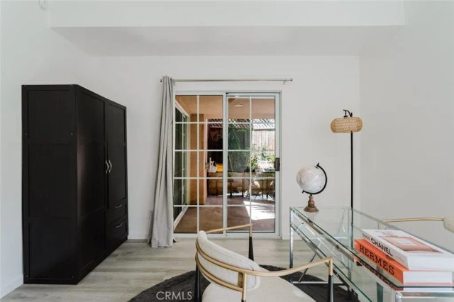 435 E Valencia 105, Burbank, CA 91501