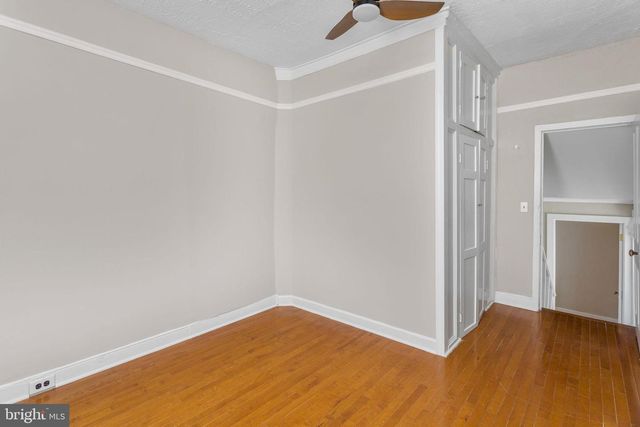 22 THOMPSON ST, Bordentown, NJ 08505