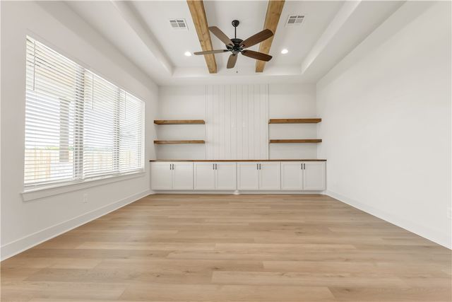 2812 Spector Drive, Bryan, TX 77808