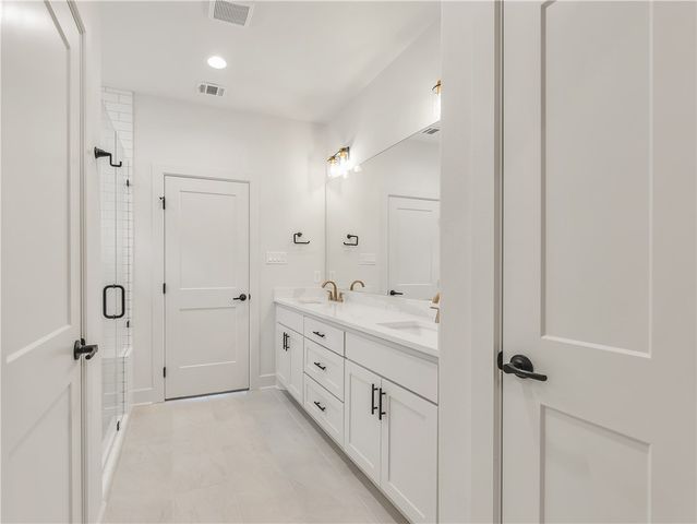 2812 Spector Drive, Bryan, TX 77808