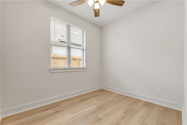 2812 Spector Drive, Bryan, TX 77808