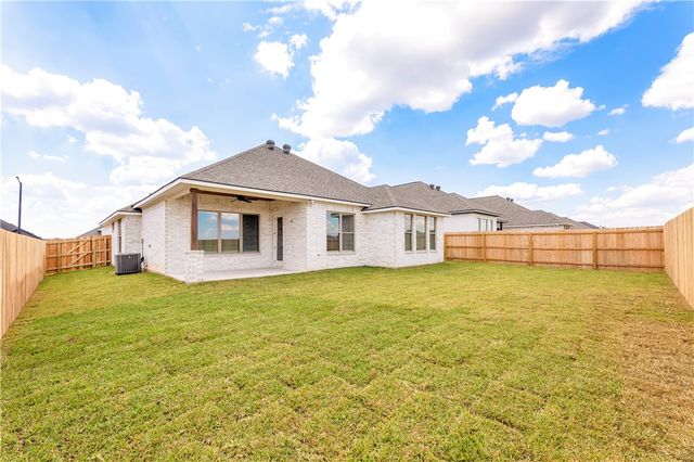 2812 Spector Drive, Bryan, TX 77808