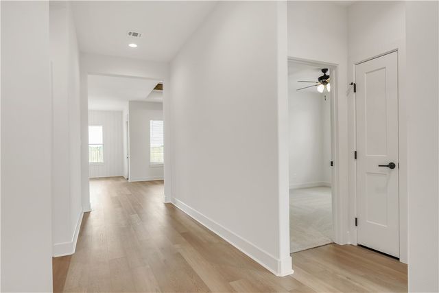 2812 Spector Drive, Bryan, TX 77808