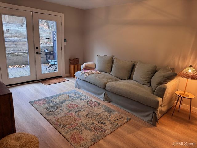 908 E I Street, Iron Mountain, MI 49801