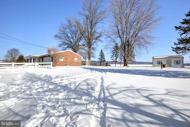 720 S COCALICO RD, Denver, PA 17517