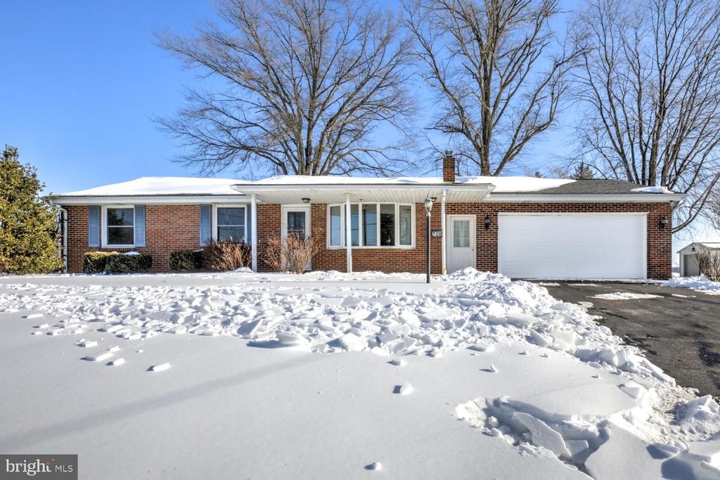 720 S COCALICO RD, Denver, PA 17517