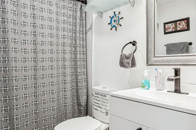 7501 DOLONITA DRIVE 7501, Tampa, FL 33615