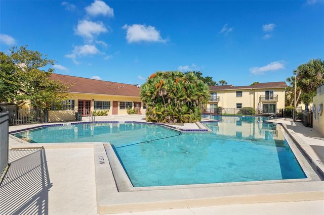 7501 DOLONITA DRIVE 7501, Tampa, FL 33615