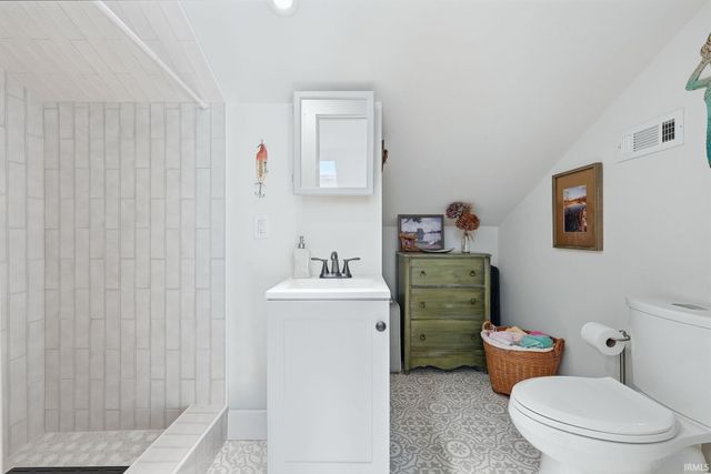 11690 E 310, Lagrange, IN 46761