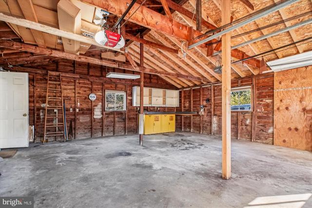 2627 FIVE OAKS RD, Vienna, VA 22181