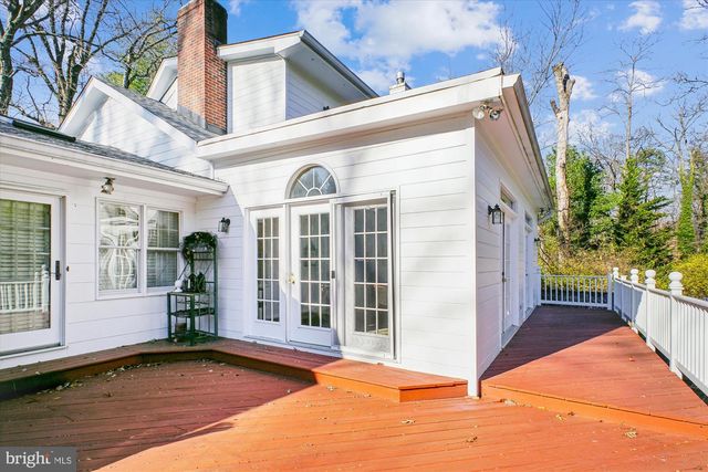 2627 FIVE OAKS RD, Vienna, VA 22181