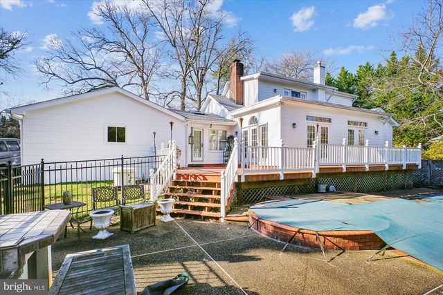 2627 FIVE OAKS RD, Vienna, VA 22181