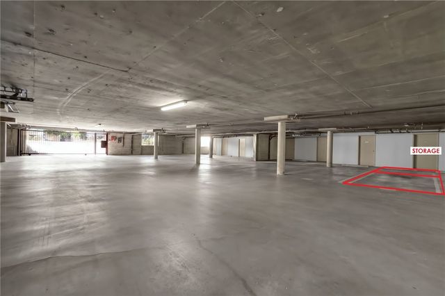 6250 Fulton Avenue 105, Van Nuys, CA 91401