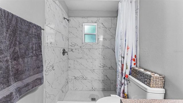 5563 STARLING LOOP, Lakeland, FL 33810