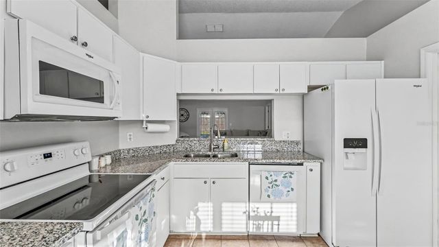 5563 STARLING LOOP, Lakeland, FL 33810