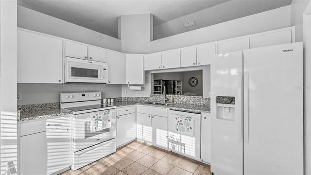 5563 STARLING LOOP, Lakeland, FL 33810